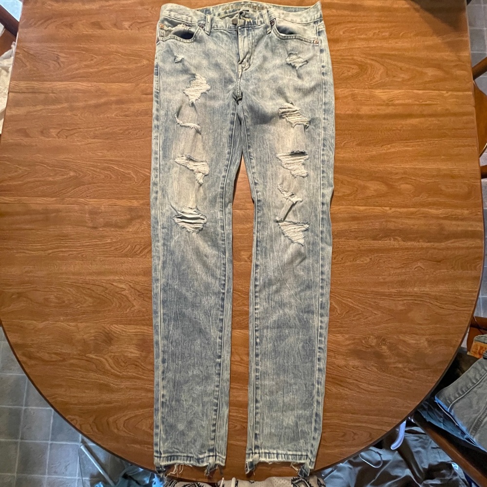 Men's Distressed Light Blue Jeans